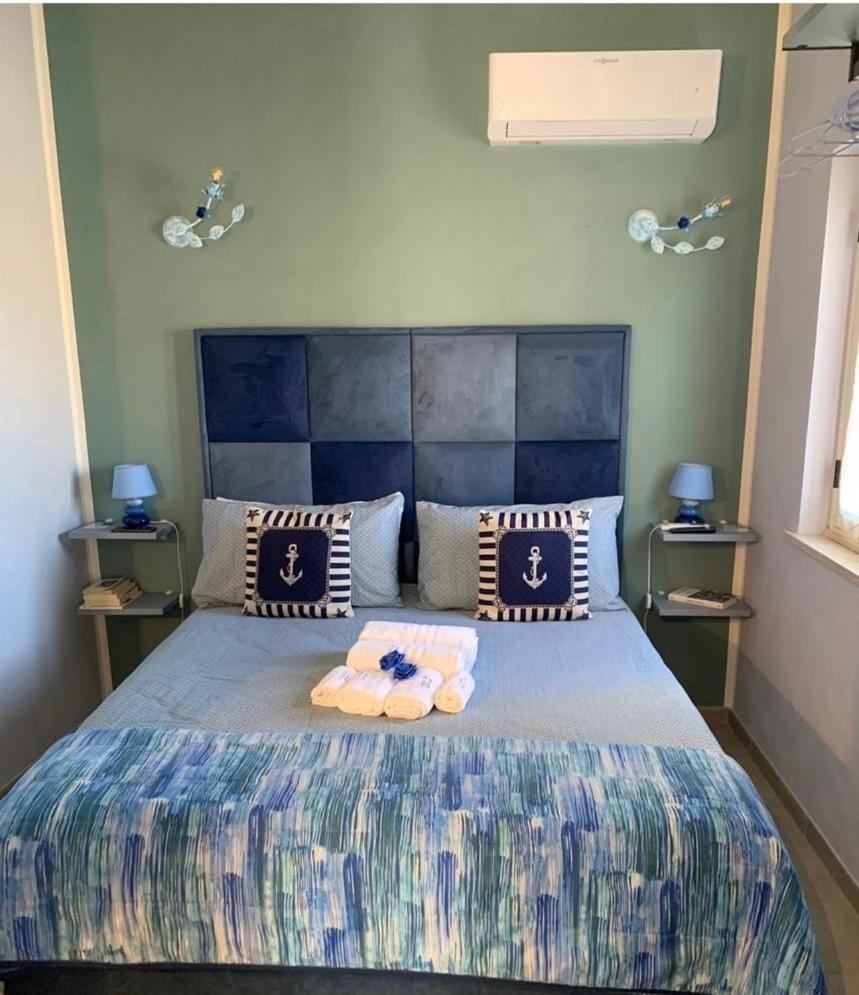 La Rosa Blu Bed and Breakfast Gerace Buitenkant foto